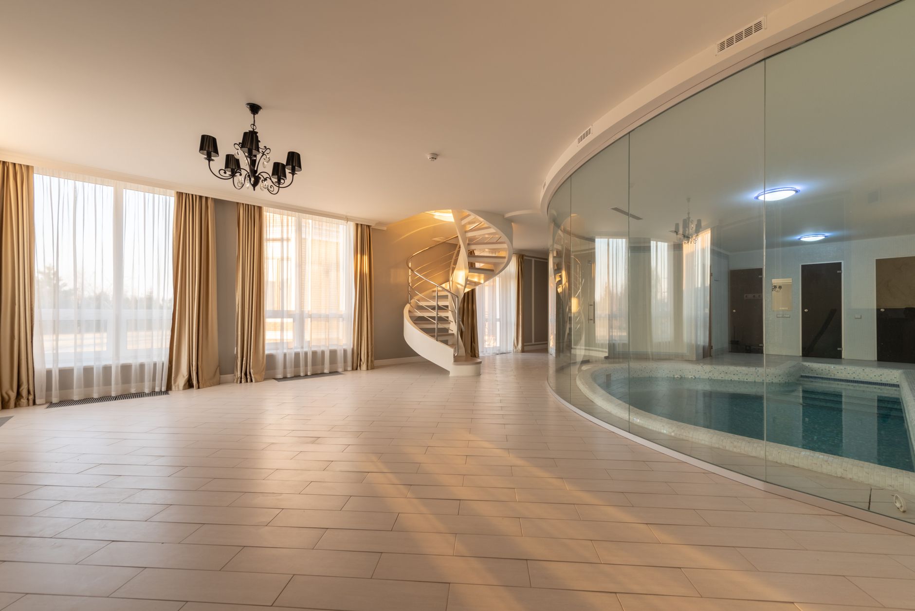 Constructeur de piscine de luxe à Nantes
